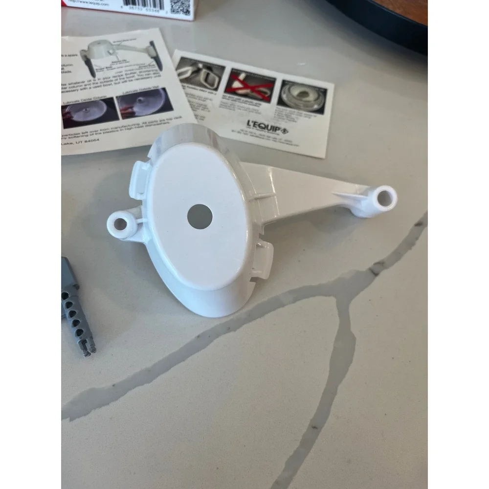L'EQUIP Bowl Scraper for Bosch Universal Mixers with 2‎ Sets of Blades NEW